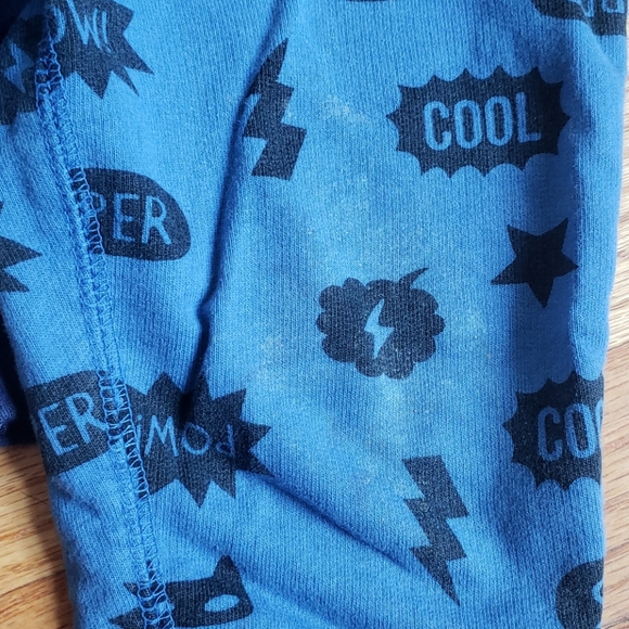 Baby boy pants bundle 18months 🐋 - Picture 2 of 3